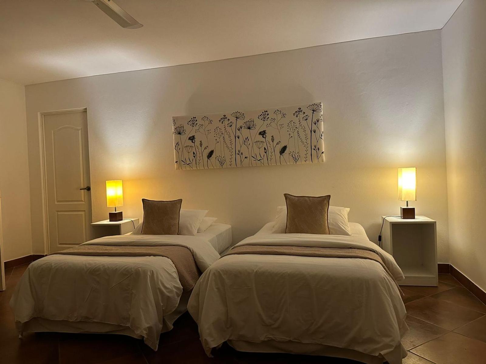 Hotel Los Palomos 루나후아나 외부 사진